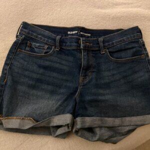 Boyfriend fit denim shorts